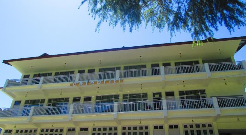 Treebo Trend Celebriti Manali Hotel Vashist Exterior photo