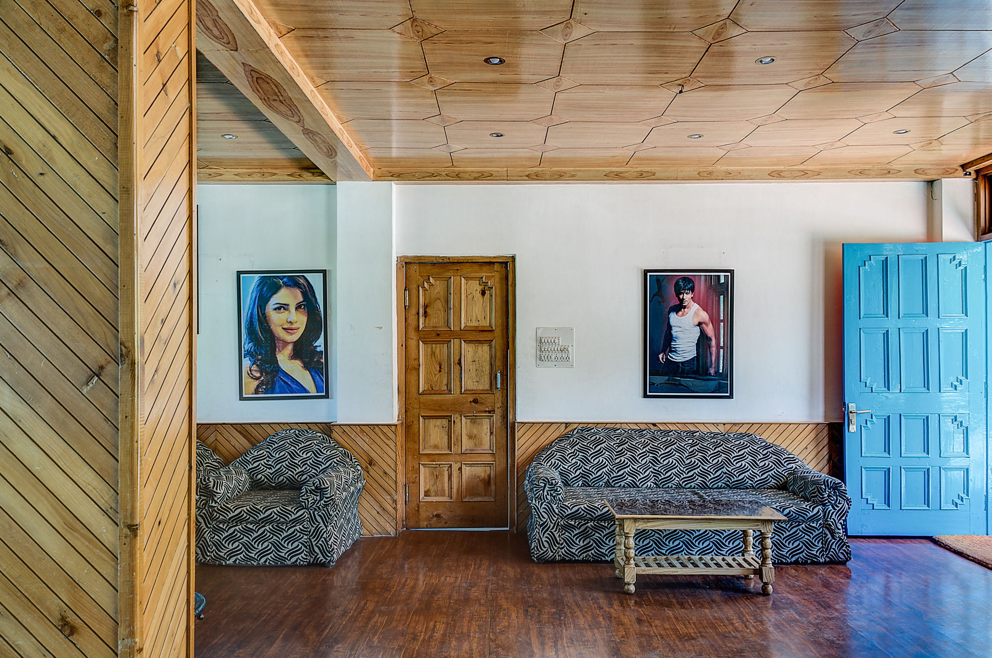 Treebo Trend Celebriti Manali Hotel Vashist Exterior photo